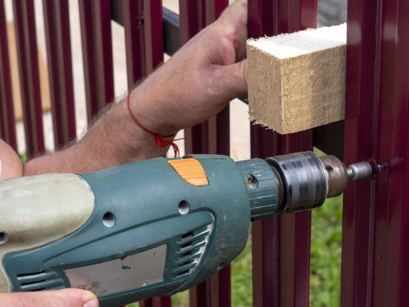 Choosing Durable Materials For Long-lasting Fence Repair Providence RI